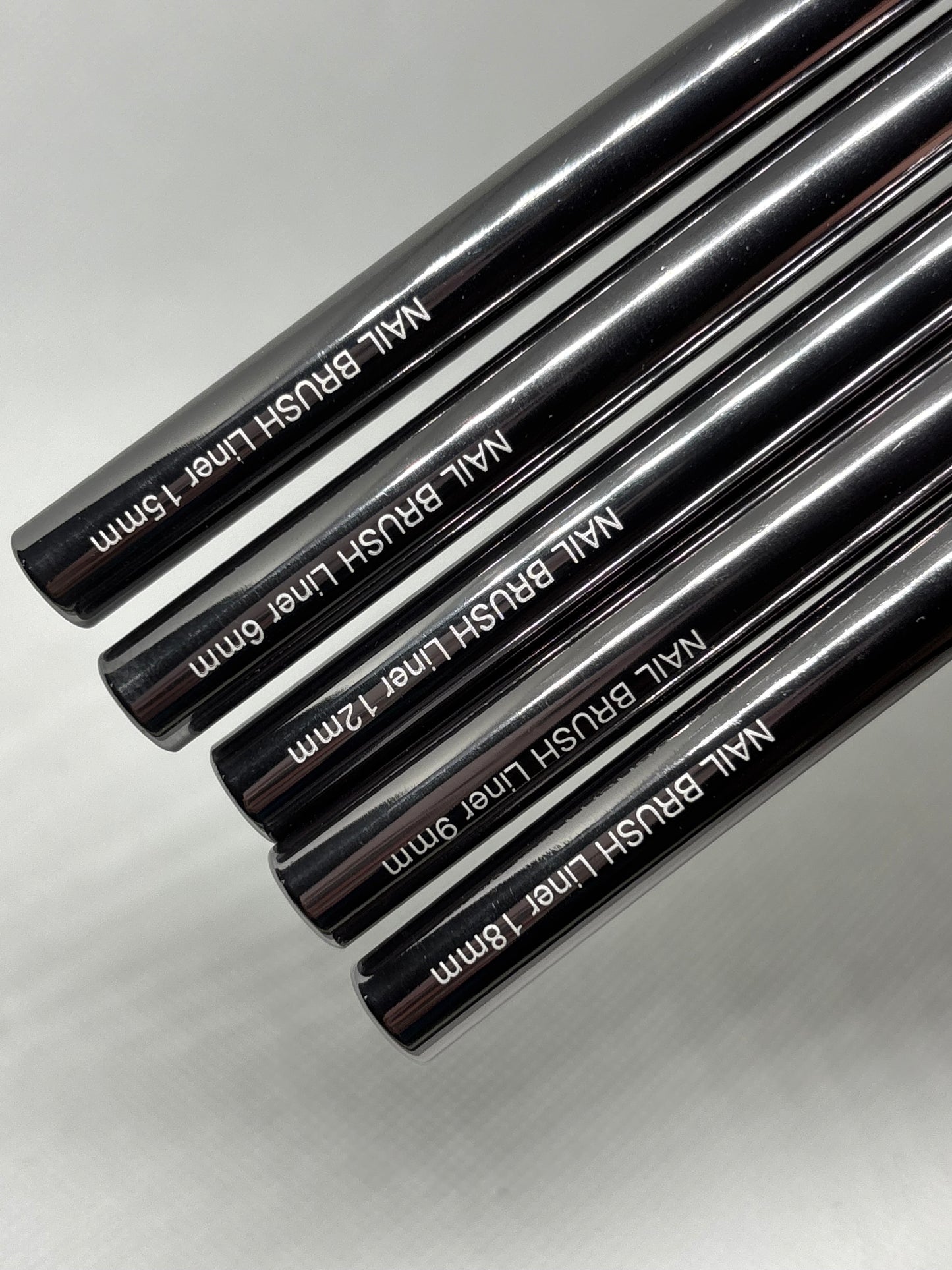 Liner brushes